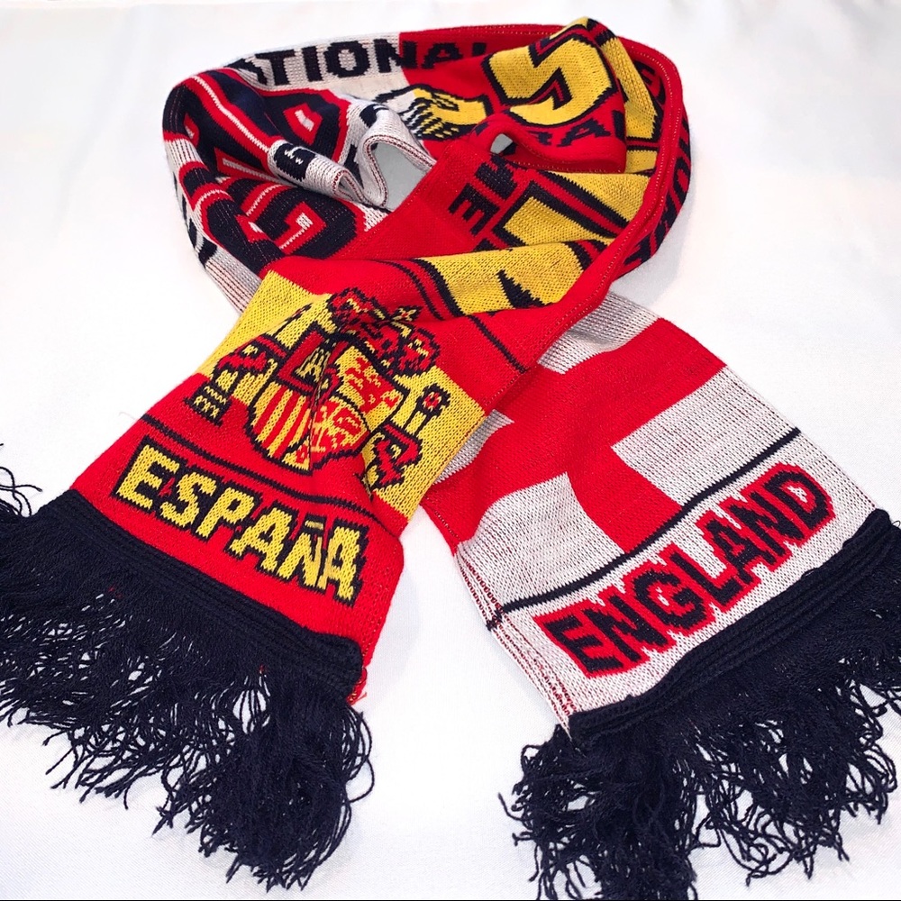 NWOT England Vs Spain Football (Soccer) Scarf